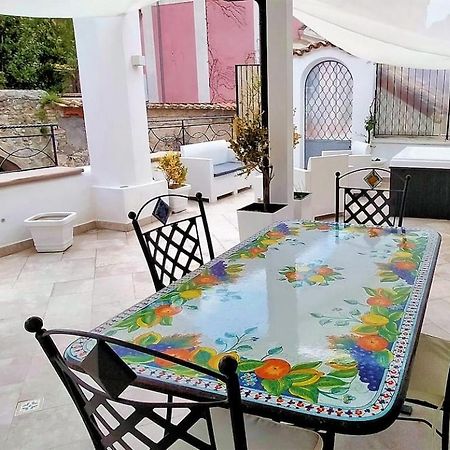 Ravello Vingius Suite Exterior photo