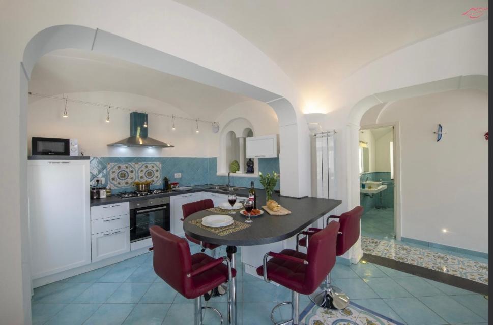 Ravello Vingius Suite Exterior photo